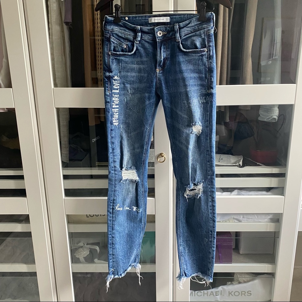 Zara jeans -Like new.-US2